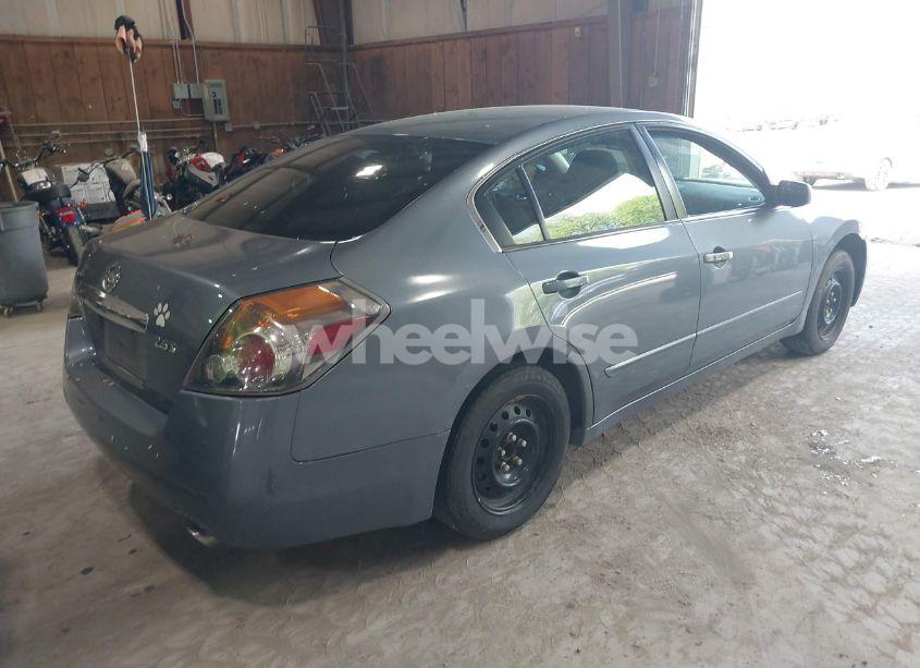 Photo 4 of 2010 Nissan Altima 2.5 S (VIN 1N4AL2AP6AC107367)