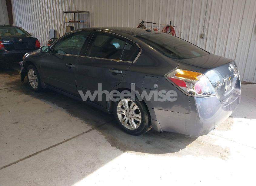 Photo 3 of 2010 Nissan Altima 2.5 SL (VIN 1N4AL2AP6AC149604)