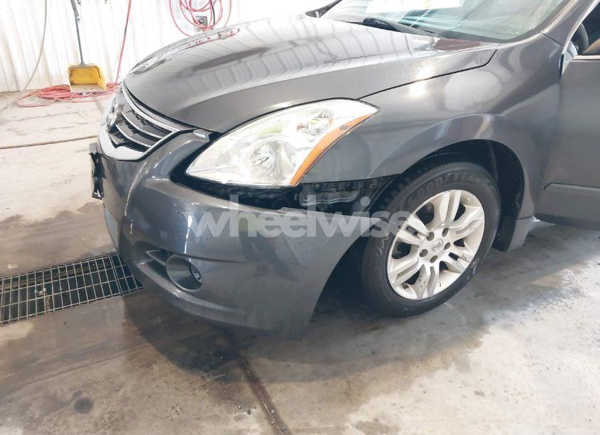 Photo 6 of 2010 Nissan Altima 2.5 SL (VIN 1N4AL2AP6AC149604)