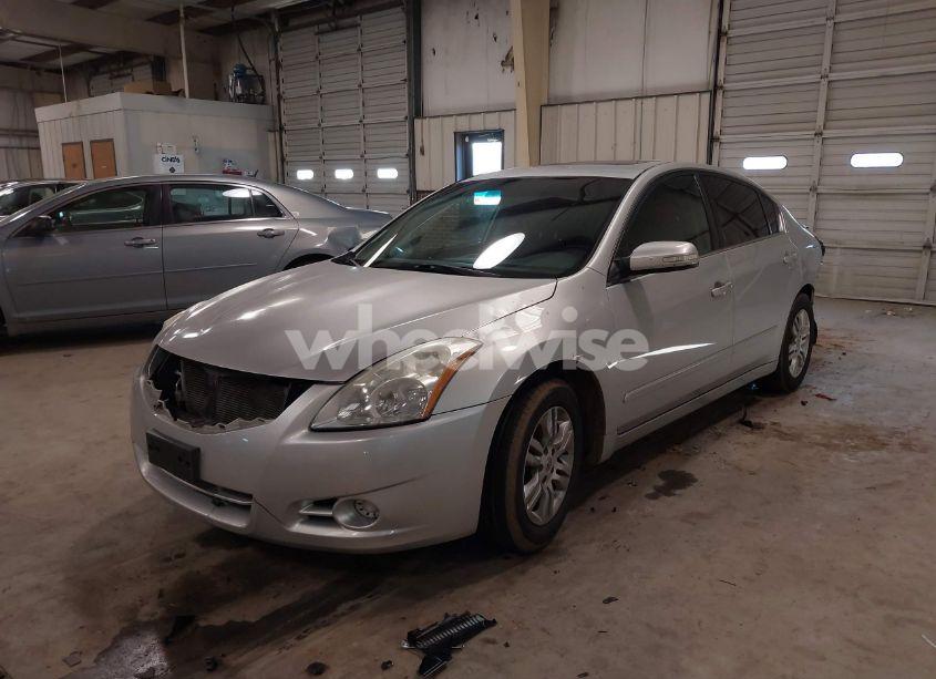 Photo 2 of 2010 Nissan Altima 2.5 SL (VIN 1N4AL2AP6AC173353)