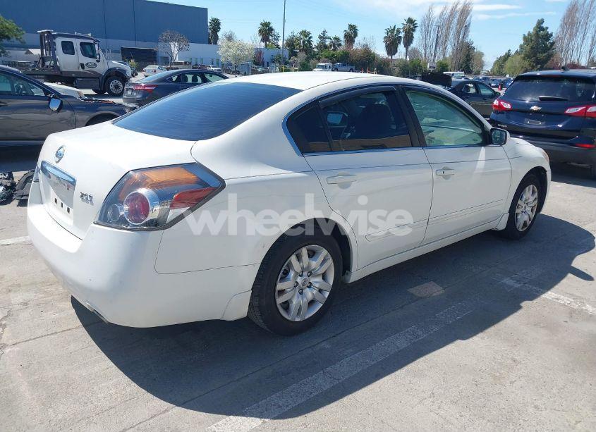 Photo 4 of 2010 Nissan Altima 2.5 S (VIN 1N4AL2AP6AC192680)
