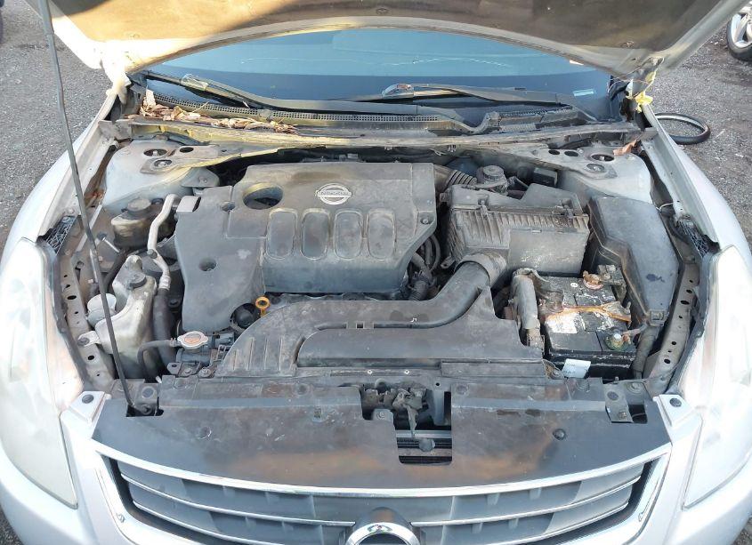 Photo 10 of 2010 Nissan Altima 2.5 S (VIN 1N4AL2AP6AN400917)