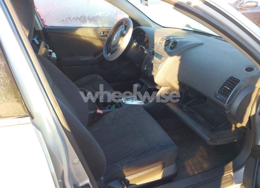 Photo 5 of 2010 Nissan Altima 2.5 S (VIN 1N4AL2AP6AN439782)