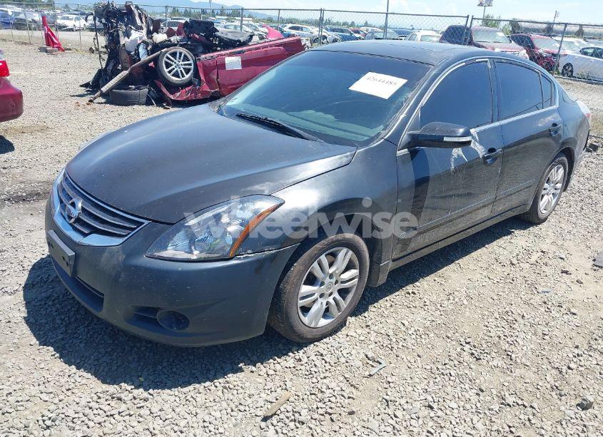 Photo 2 of 2010 Nissan Altima 2.5 S (VIN 1N4AL2AP6AN443704)