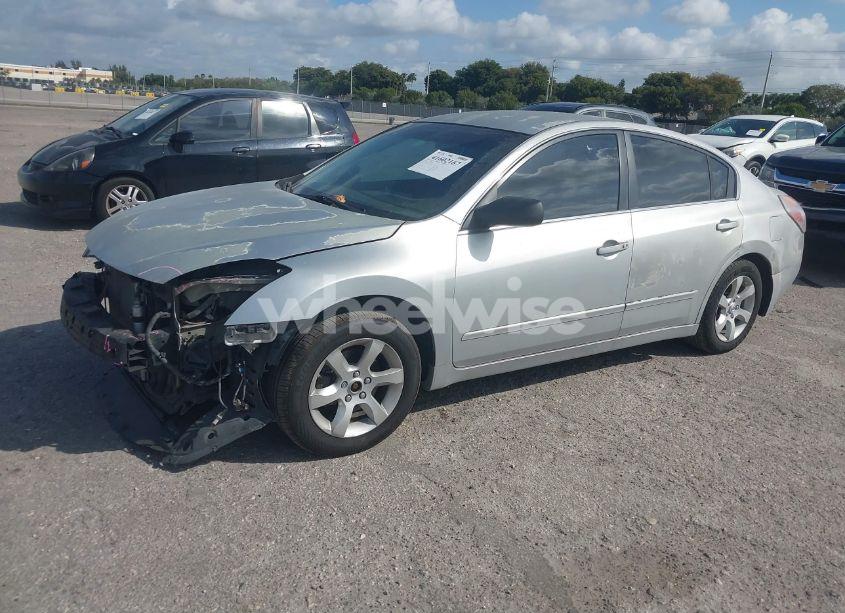 Photo 2 of 2010 Nissan Altima 2.5 S (VIN 1N4AL2AP6AN457750)