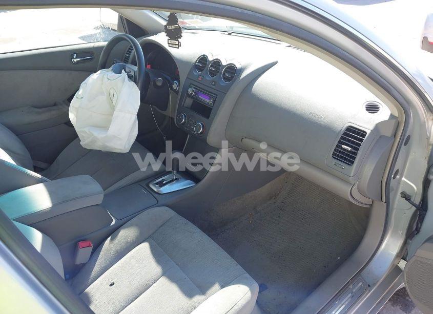 Photo 5 of 2010 Nissan Altima 2.5 (VIN 1N4AL2AP6AN482972)