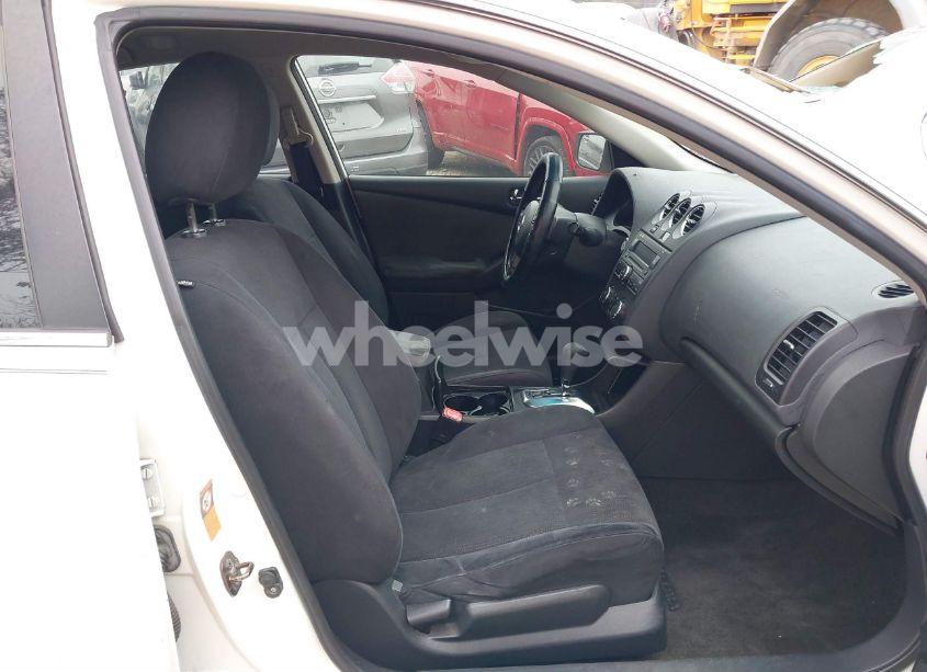 Photo 5 of 2010 Nissan Altima 2.5 S (VIN 1N4AL2AP6AN501228)