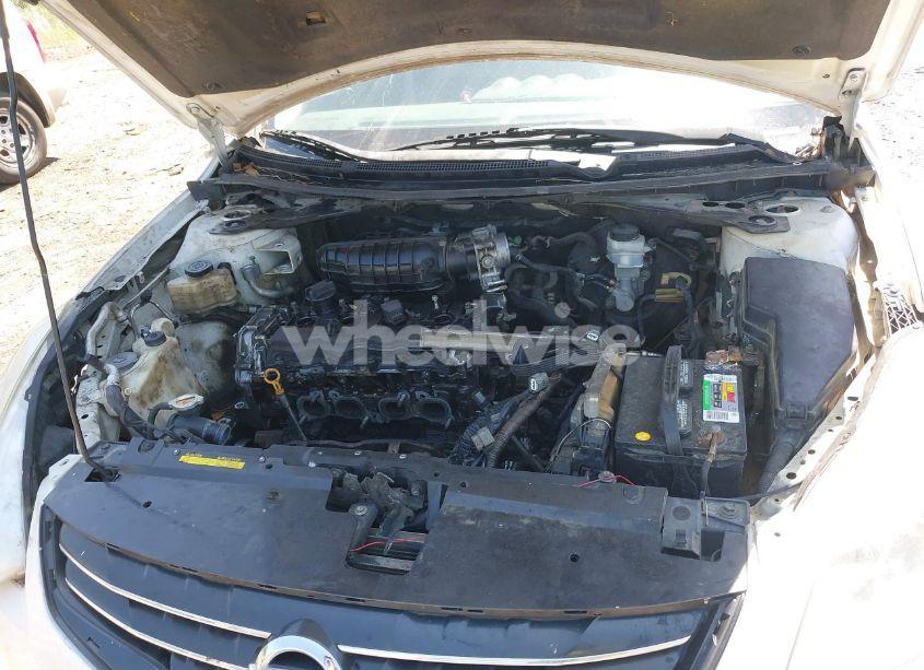 Photo 10 of 2010 Nissan Altima 2.5 S (VIN 1N4AL2AP6AN505554)