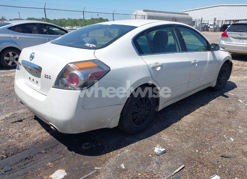 Photo 4 of 2010 Nissan Altima 2.5 S (VIN 1N4AL2AP6AN505554)