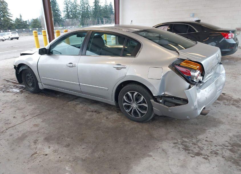 Photo 3 of 2010 Nissan Altima 2.5 S (VIN 1N4AL2AP6AN527960)