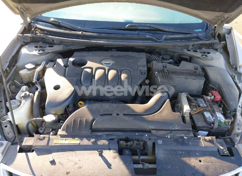 Photo 10 of 2011 Nissan Altima 2.5 S (VIN 1N4AL2AP6BC104437)