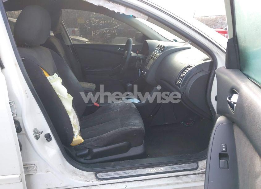 Photo 5 of 2011 Nissan Altima 2.5 S (VIN 1N4AL2AP6BC109122)