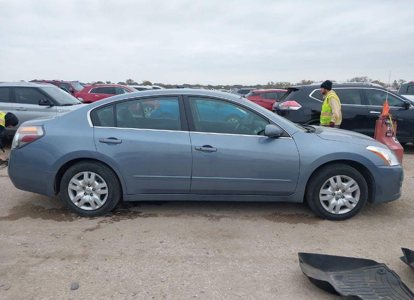 Photo 13 of 2011 Nissan Altima 2.5 S (VIN 1N4AL2AP6BC147949)