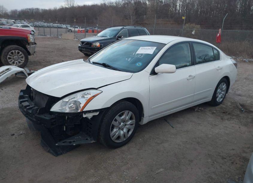 Photo 2 of 2011 Nissan Altima 2.5 S (VIN 1N4AL2AP6BC156943)