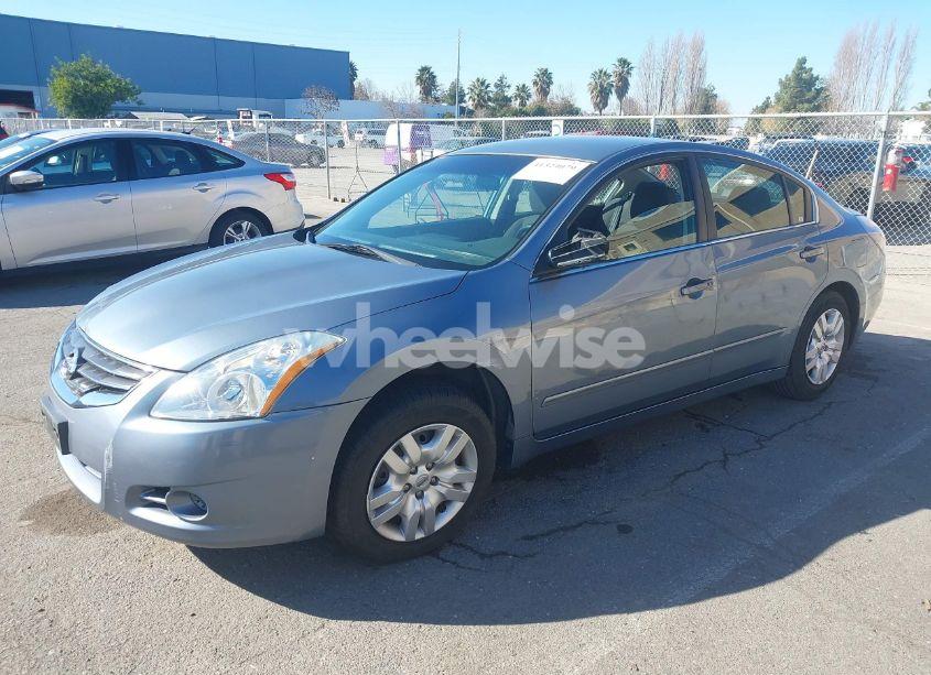 Photo 2 of 2011 Nissan Altima 2.5 S (VIN 1N4AL2AP6BC174018)