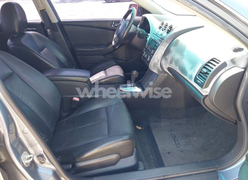 Photo 5 of 2011 Nissan Altima 2.5 S (VIN 1N4AL2AP6BN421591)