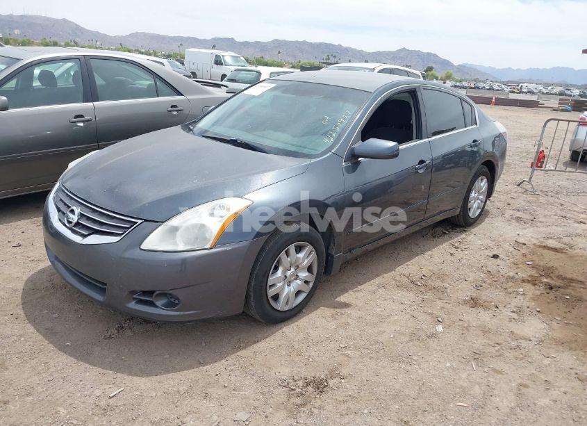 Photo 2 of 2011 Nissan Altima 2.5 S (VIN 1N4AL2AP6BN432199)