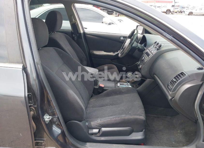 Photo 5 of 2011 Nissan Altima 2.5 S (VIN 1N4AL2AP6BN432199)