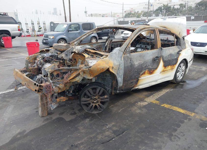 Photo 2 of 2011 Nissan Altima 2.5 S (VIN 1N4AL2AP6BN433417)