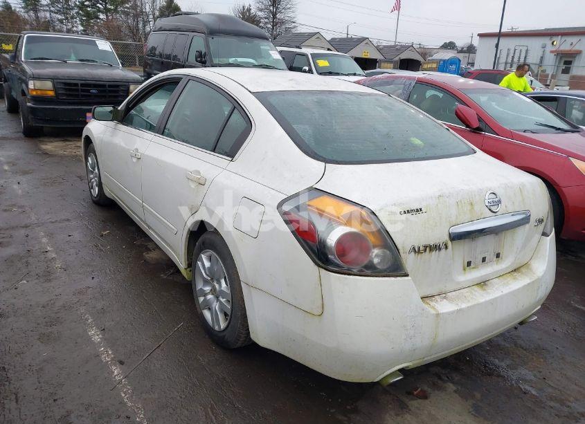 Photo 3 of 2011 Nissan Altima 2.5 S (VIN 1N4AL2AP6BN447835)