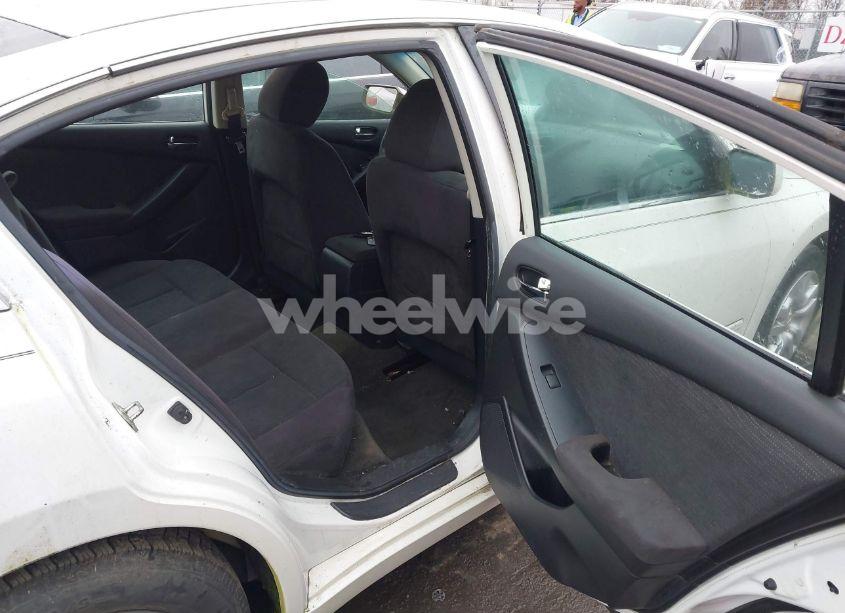 Photo 8 of 2011 Nissan Altima 2.5 S (VIN 1N4AL2AP6BN447835)