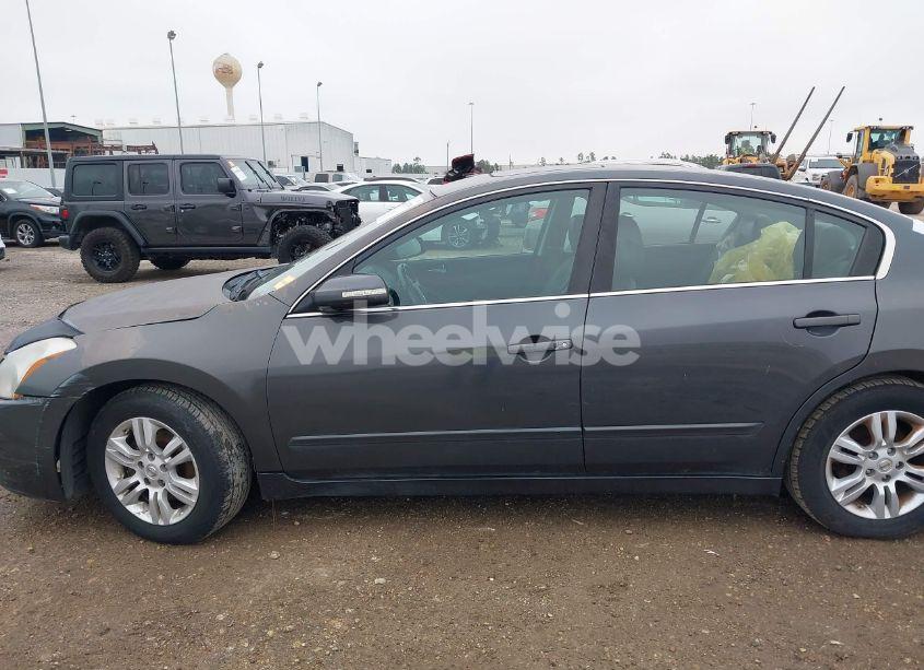 Photo 15 of 2011 Nissan Altima 2.5 S (VIN 1N4AL2AP6BN448144)