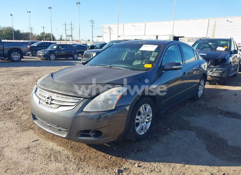Photo 2 of 2011 Nissan Altima 2.5 S (VIN 1N4AL2AP6BN448144)