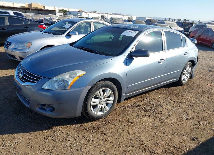 Photo 2 of 2011 Nissan Altima 2.5 S (VIN 1N4AL2AP6BN474789)