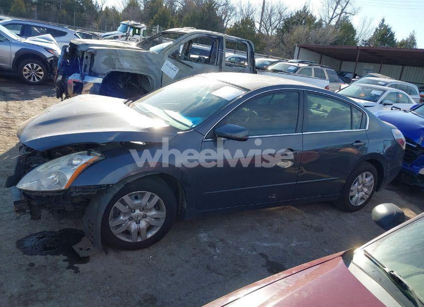Photo 15 of 2011 Nissan Altima 2.5 S (VIN 1N4AL2AP6BN484528)