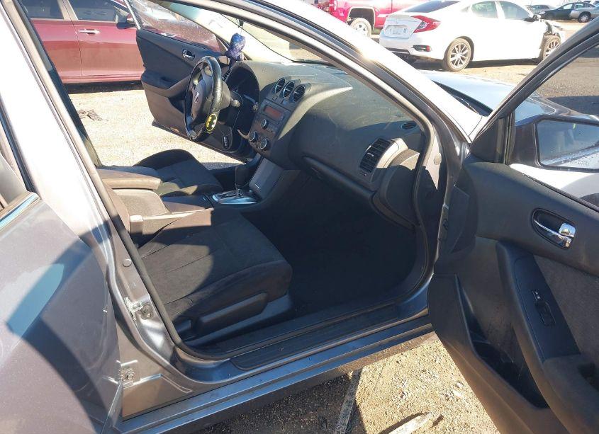 Photo 5 of 2011 Nissan Altima 2.5 S (VIN 1N4AL2AP6BN497747)