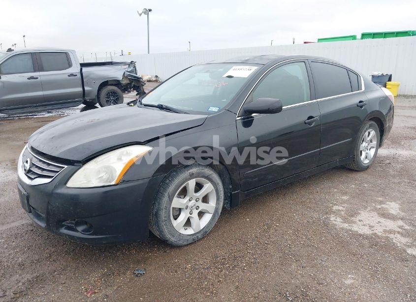 Photo 2 of 2012 Nissan Altima 2.5 S (VIN 1N4AL2AP6CN412732)