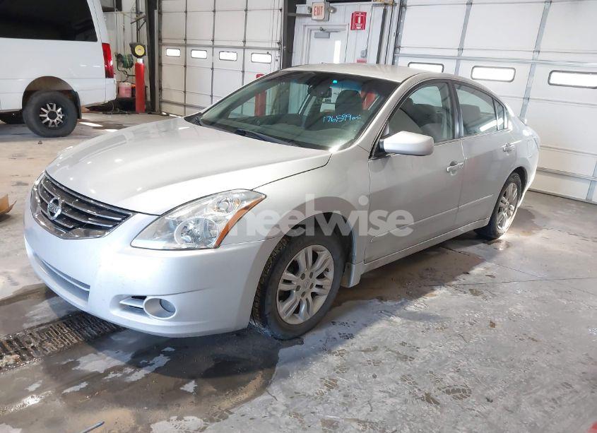 Photo 2 of 2012 Nissan Altima (VIN 1N4AL2AP6CN558046)