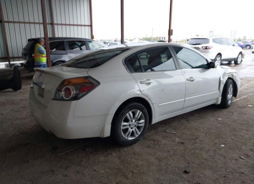 Photo 4 of 2012 Nissan Altima 2.5 S (VIN 1N4AL2AP6CN560105)