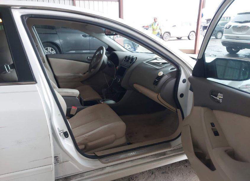 Photo 5 of 2012 Nissan Altima 2.5 S (VIN 1N4AL2AP6CN560105)