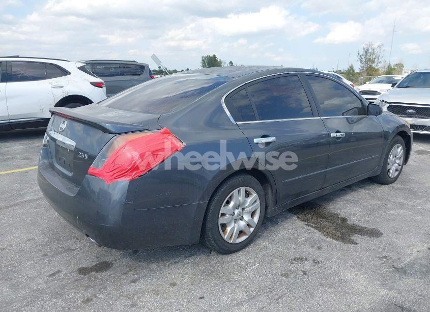 Photo 4 of 2010 Nissan Altima 2.5 S (VIN 1N4AL2AP7AC152544)