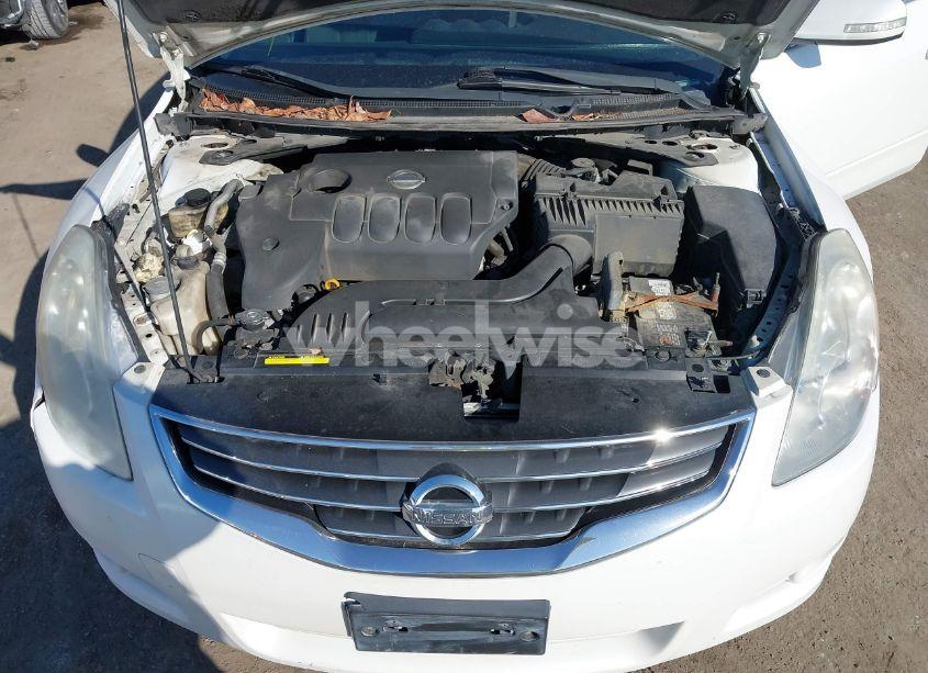 Photo 10 of 2010 Nissan Altima 2.5 S (VIN 1N4AL2AP7AN445414)