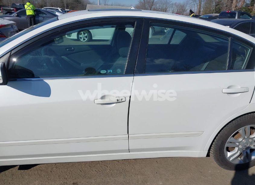 Photo 14 of 2010 Nissan Altima 2.5 S (VIN 1N4AL2AP7AN445414)