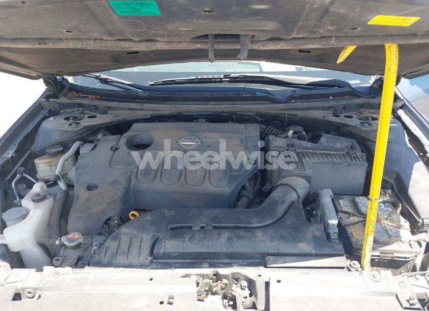 Photo 10 of 2010 Nissan Altima 2.5 S (VIN 1N4AL2AP7AN445624)