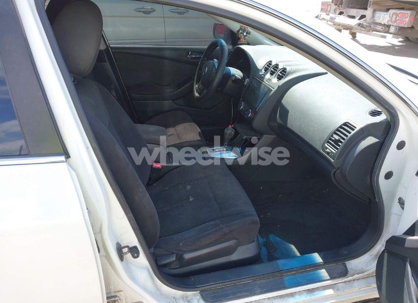 Photo 5 of 2010 Nissan Altima 2.5 S (VIN 1N4AL2AP7AN450998)