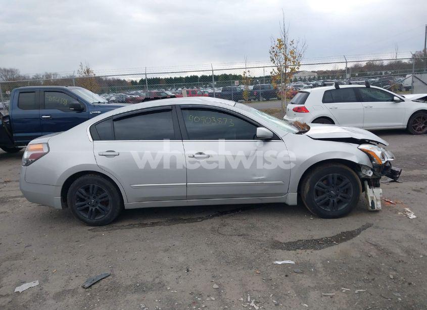 Photo 12 of 2010 Nissan Altima 2.5 S (VIN 1N4AL2AP7AN473682)