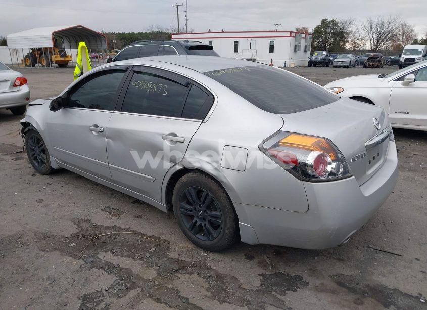 Photo 3 of 2010 Nissan Altima 2.5 S (VIN 1N4AL2AP7AN473682)