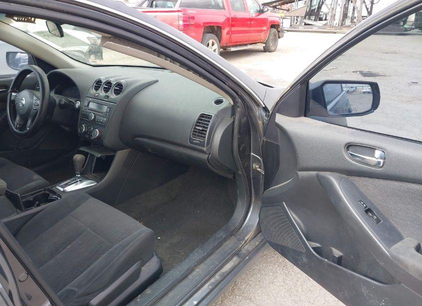 Photo 5 of 2010 Nissan Altima 2.5 S (VIN 1N4AL2AP7AN498114)