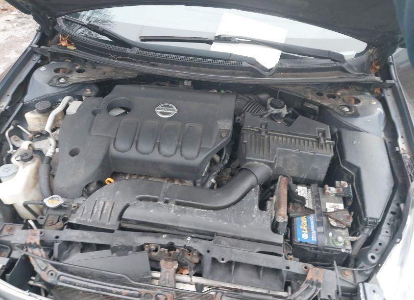 Photo 10 of 2010 Nissan Altima 2.5 S (VIN 1N4AL2AP7AN535694)