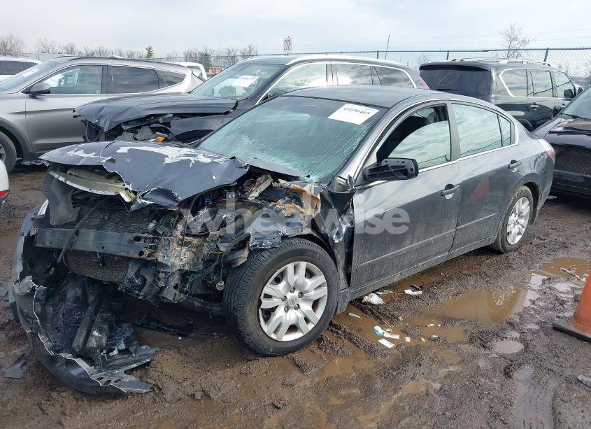 Photo 2 of 2010 Nissan Altima 2.5 S (VIN 1N4AL2AP7AN547120)