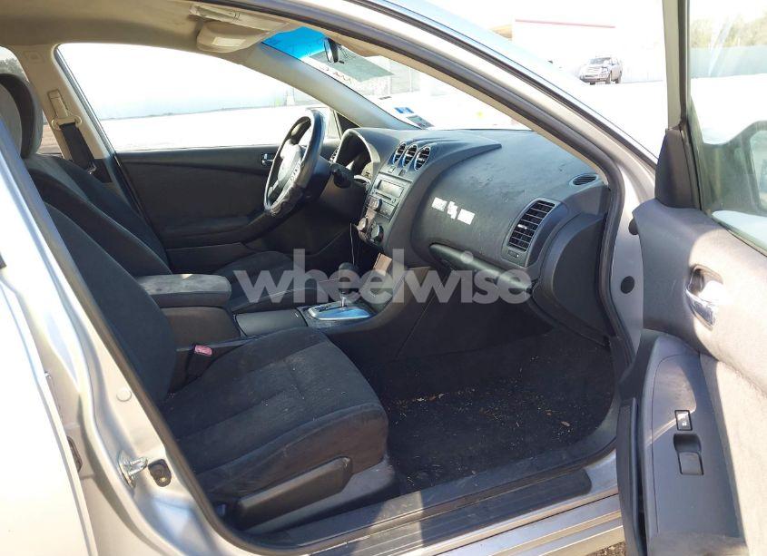 Photo 5 of 2011 Nissan Altima 2.5 S (VIN 1N4AL2AP7BC111705)