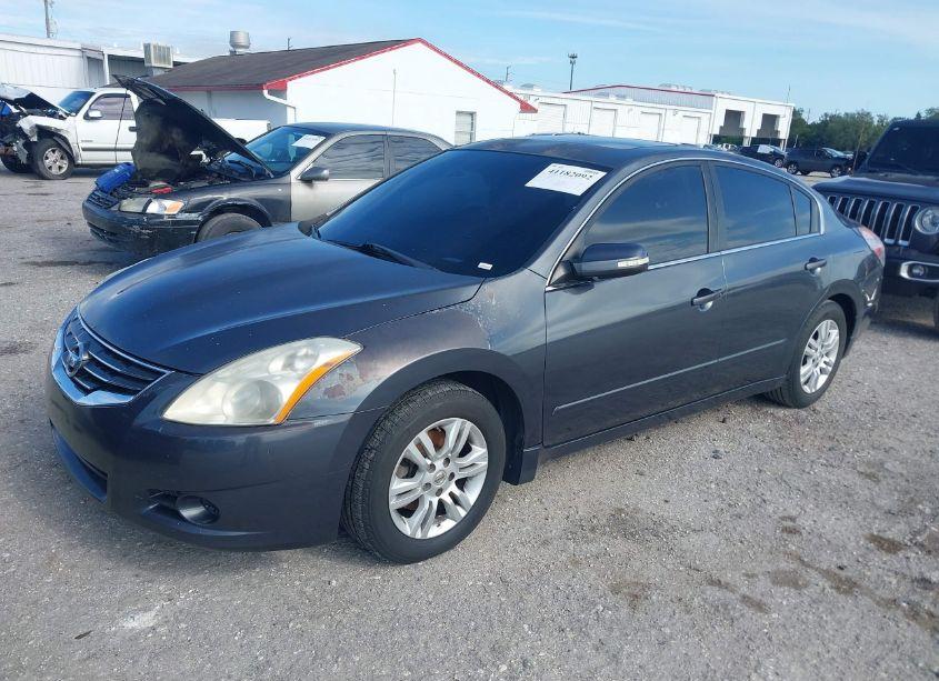 Photo 2 of 2011 Nissan Altima 2.5 S (VIN 1N4AL2AP7BC146535)