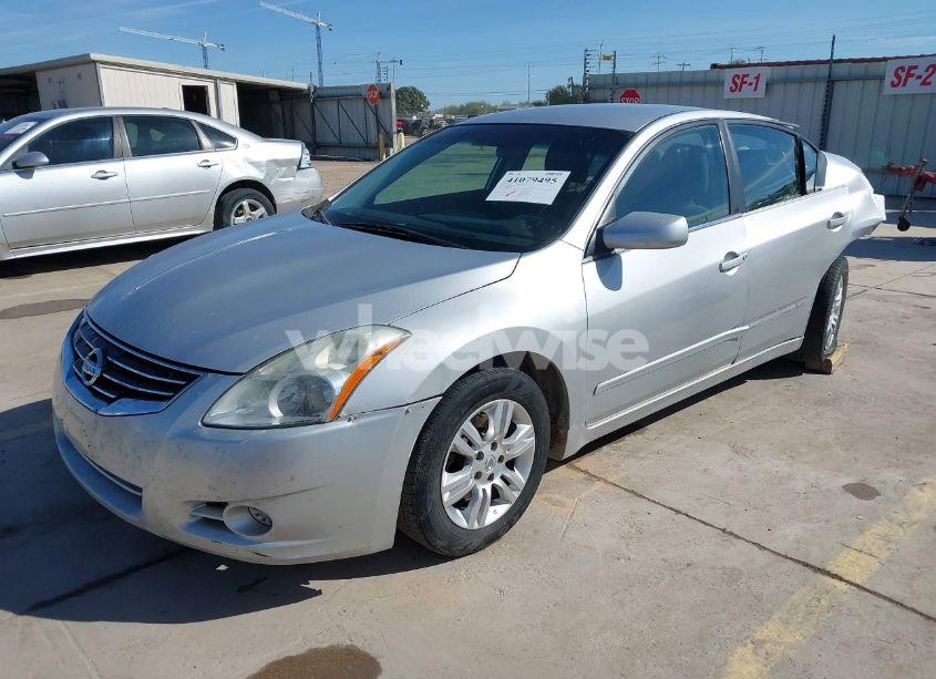 Photo 2 of 2011 Nissan Altima 2.5 S (VIN 1N4AL2AP7BC173444)
