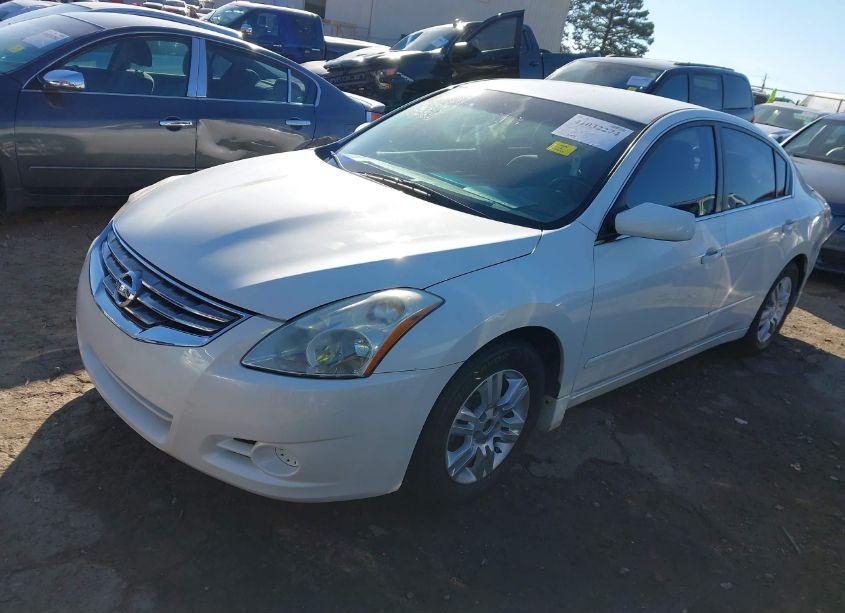 Photo 2 of 2011 Nissan Altima 2.5 S (VIN 1N4AL2AP7BC173928)