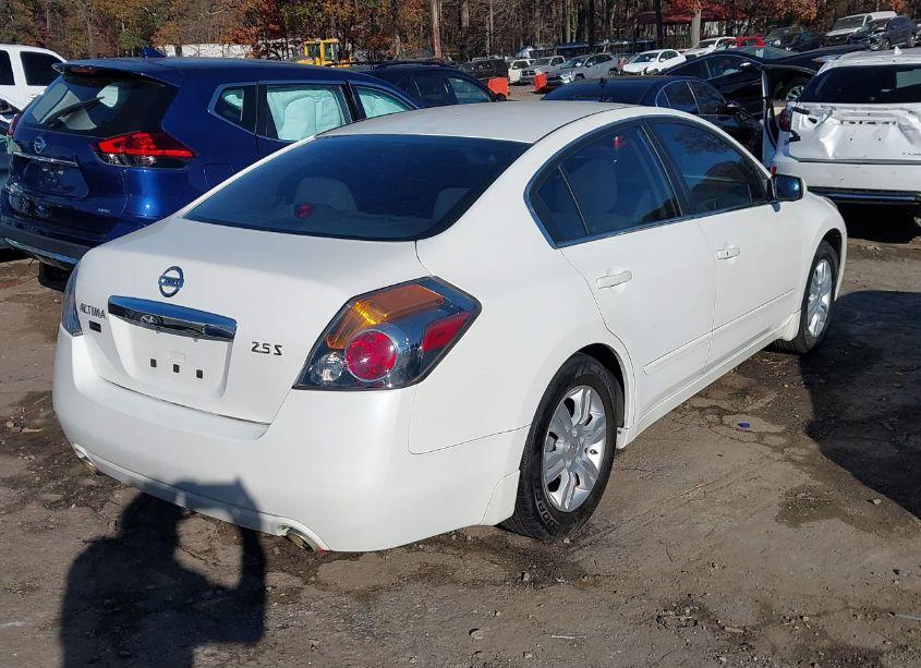 Photo 4 of 2011 Nissan Altima 2.5 S (VIN 1N4AL2AP7BC173928)