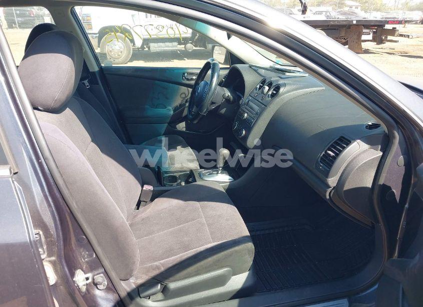 Photo 5 of 2011 Nissan Altima 2.5 S (VIN 1N4AL2AP7BC175923)